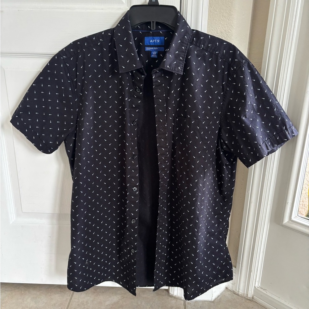 Apt. 9 Black Short Sleeve Shirt with White Pattern